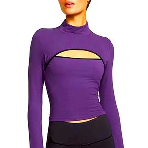 Victoria’s Secret Cutout Long Sleeves Top